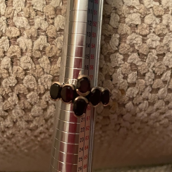 925 stamp silver with 6 garnet stones - Picture 2 of 3